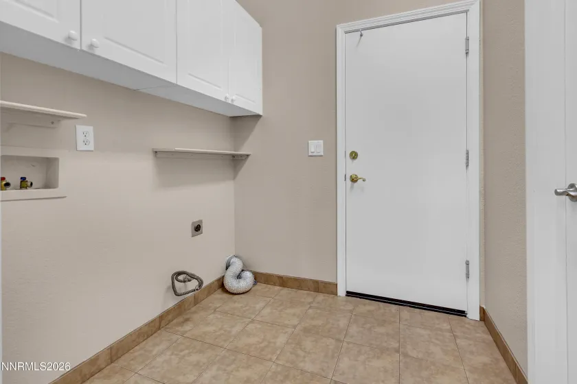 7964 Baleares, Sparks, Nevada 89436, 4 Bedrooms Bedrooms, ,2 BathroomsBathrooms,Residential,Residential,Baleares,260002325