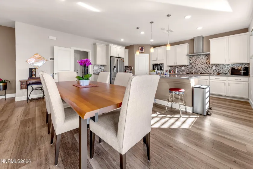 120 Balcorta, Reno, Nevada 89523, 4 Bedrooms Bedrooms, ,4 BathroomsBathrooms,Residential,Residential,Balcorta,260002327