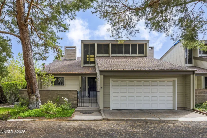 3930 Greenbriar, Reno, Nevada 89509, 2 Bedrooms Bedrooms, ,2 BathroomsBathrooms,Residential,Residential,Greenbriar,260002330