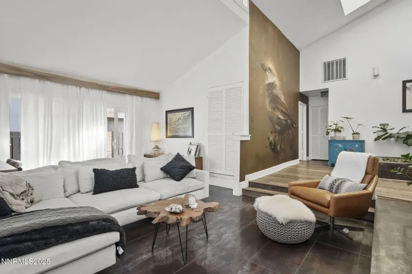 3930 Greenbriar, Reno, Nevada 89509, 2 Bedrooms Bedrooms, ,2 BathroomsBathrooms,Residential,Residential,Greenbriar,260002330