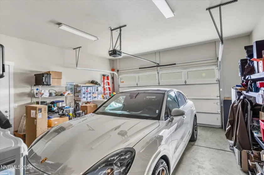 715 Pleasant Oak, Reno, Nevada 89511, 5 Bedrooms Bedrooms, ,6 BathroomsBathrooms,Residential,Residential,Pleasant Oak,260002329