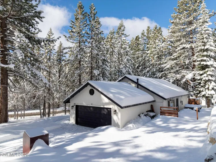 214 Highland, Stateline, Nevada 89449, 3 Bedrooms Bedrooms, ,2 BathroomsBathrooms,Residential,Residential,Highland,260002333