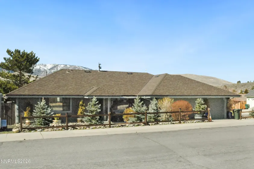 1002 Shadow, Carson City, Nevada 89705, 4 Bedrooms Bedrooms, ,2 BathroomsBathrooms,Residential,Residential,Shadow,260002334