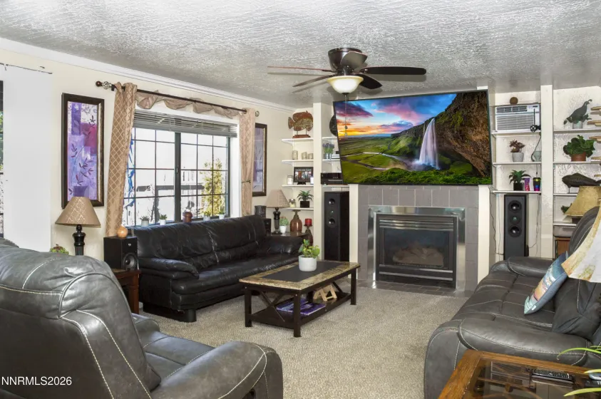 1002 Shadow, Carson City, Nevada 89705, 4 Bedrooms Bedrooms, ,2 BathroomsBathrooms,Residential,Residential,Shadow,260002334