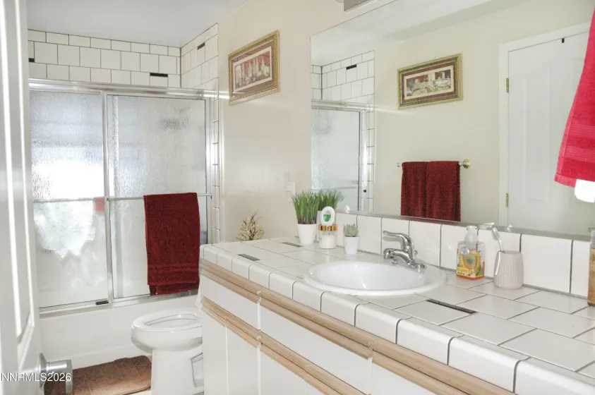 1002 Shadow, Carson City, Nevada 89705, 4 Bedrooms Bedrooms, ,2 BathroomsBathrooms,Residential,Residential,Shadow,260002334