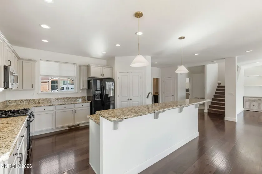 265 Anselmo, Reno, Nevada 89523, 4 Bedrooms Bedrooms, ,3 BathroomsBathrooms,Residential,Residential,Anselmo,260002336