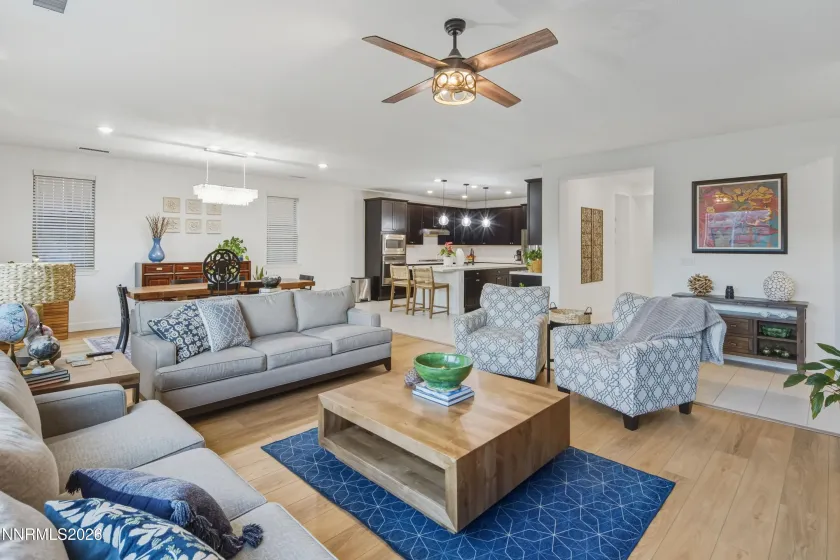 1655 Scott Valley, Reno, Nevada 89523, 3 Bedrooms Bedrooms, ,3 BathroomsBathrooms,Residential,Residential,Scott Valley,260002337