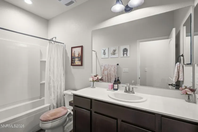 807 Lexington Arch, Sparks, Nevada 89441, 4 Bedrooms Bedrooms, ,3 BathroomsBathrooms,Residential,Residential,Lexington Arch,260002340