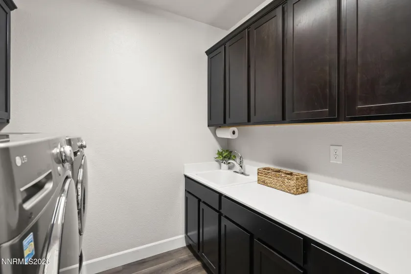 807 Lexington Arch, Sparks, Nevada 89441, 4 Bedrooms Bedrooms, ,3 BathroomsBathrooms,Residential,Residential,Lexington Arch,260002340