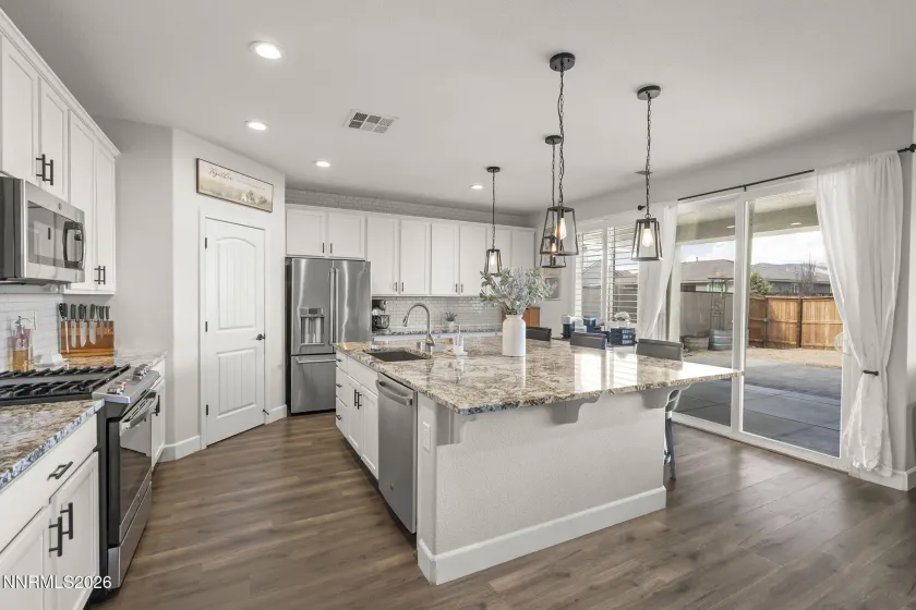 807 Lexington Arch, Sparks, Nevada 89441, 4 Bedrooms Bedrooms, ,3 BathroomsBathrooms,Residential,Residential,Lexington Arch,260002340