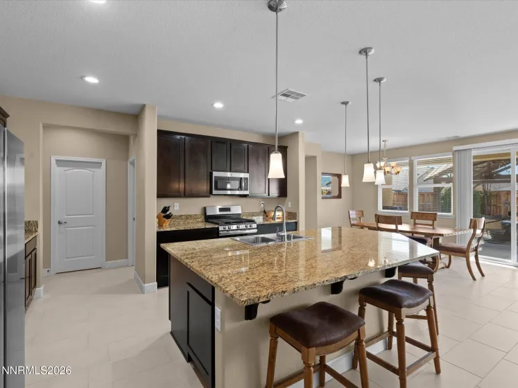 718 Treasure City, Spanish Springs, Nevada 89441, 4 Bedrooms Bedrooms, ,3 BathroomsBathrooms,Residential,Residential,Treasure City,260002341