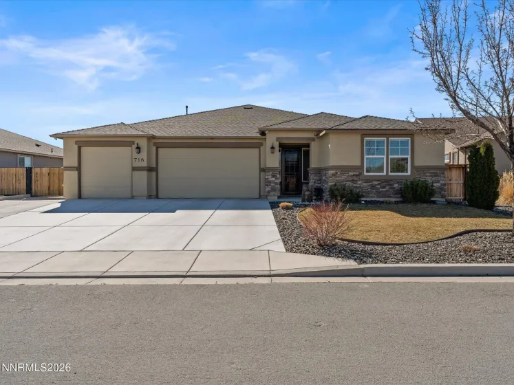718 Treasure City, Spanish Springs, Nevada 89441, 4 Bedrooms Bedrooms, ,3 BathroomsBathrooms,Residential,Residential,Treasure City,260002341