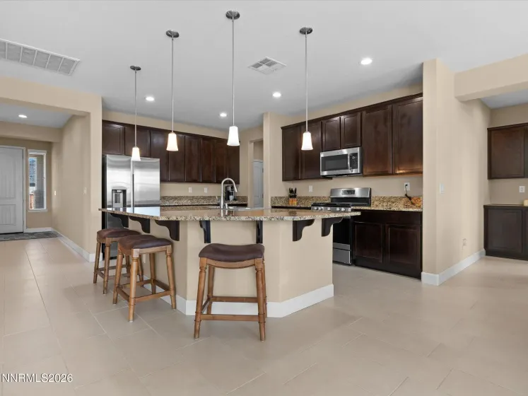 718 Treasure City, Spanish Springs, Nevada 89441, 4 Bedrooms Bedrooms, ,3 BathroomsBathrooms,Residential,Residential,Treasure City,260002341