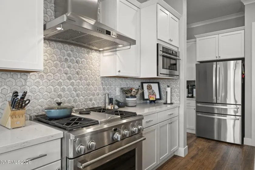 8726 Larkhaven, Reno, Nevada 89523, 3 Bedrooms Bedrooms, ,4 BathroomsBathrooms,Residential,Residential,Larkhaven,260002343