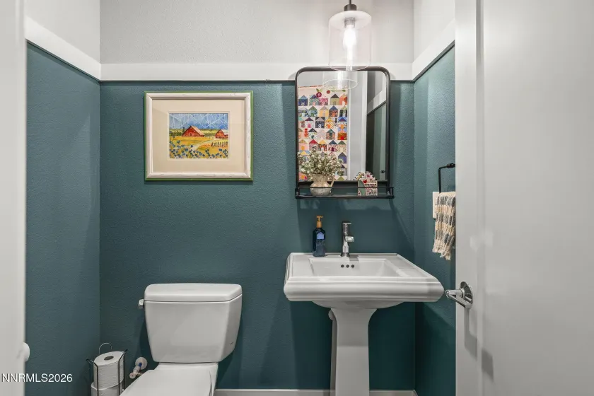 8726 Larkhaven, Reno, Nevada 89523, 3 Bedrooms Bedrooms, ,4 BathroomsBathrooms,Residential,Residential,Larkhaven,260002343