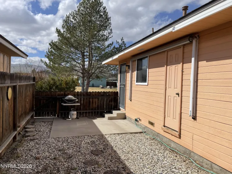 321 West, Yerington, Nevada 89447, 2 Bedrooms Bedrooms, ,2 BathroomsBathrooms,Residential,Residential,West,260002352