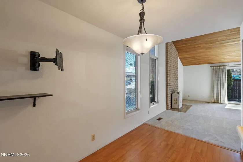 2008 Sunburst, Reno, Nevada 89509, 3 Bedrooms Bedrooms, ,2 BathroomsBathrooms,Residential,Residential,Sunburst,260002360