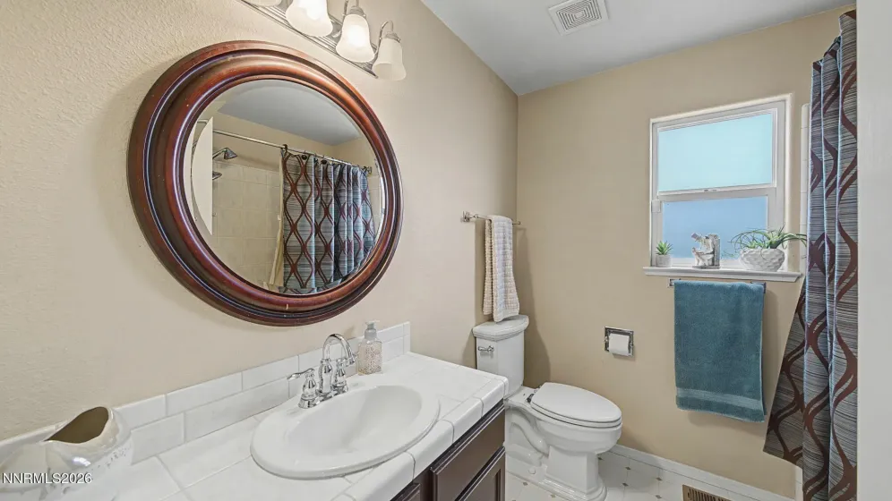 906 Julia, Fernley, Nevada 89408, 3 Bedrooms Bedrooms, ,2 BathroomsBathrooms,Residential,Residential,Julia,260002362