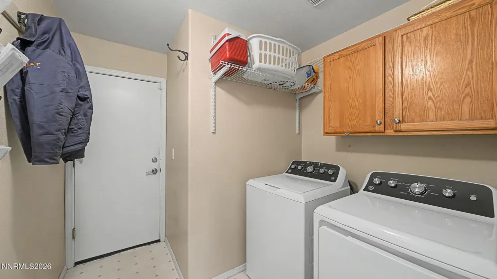 906 Julia, Fernley, Nevada 89408, 3 Bedrooms Bedrooms, ,2 BathroomsBathrooms,Residential,Residential,Julia,260002362