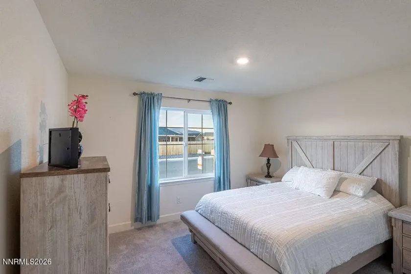 282 Littondale, Sparks, Nevada 89441, 4 Bedrooms Bedrooms, ,3 BathroomsBathrooms,Residential,Residential,Littondale,260002367