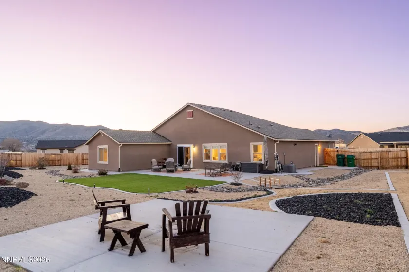 282 Littondale, Sparks, Nevada 89441, 4 Bedrooms Bedrooms, ,3 BathroomsBathrooms,Residential,Residential,Littondale,260002367