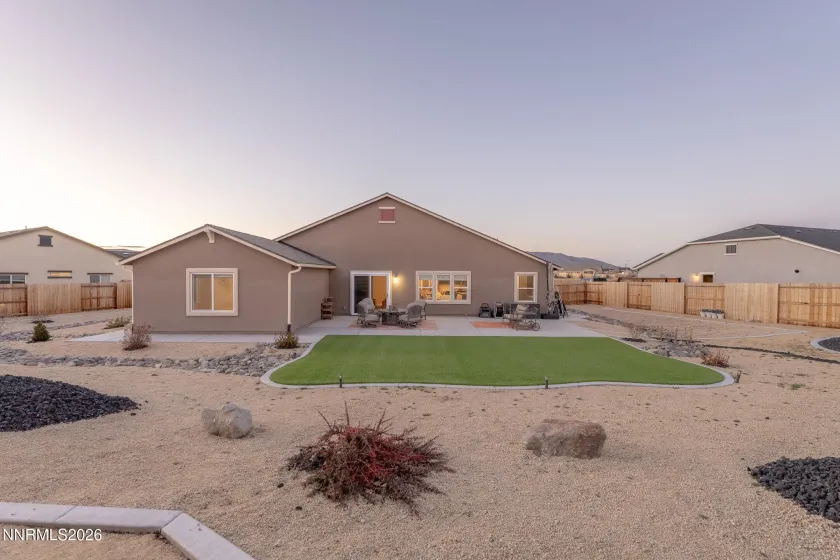 282 Littondale, Sparks, Nevada 89441, 4 Bedrooms Bedrooms, ,3 BathroomsBathrooms,Residential,Residential,Littondale,260002367