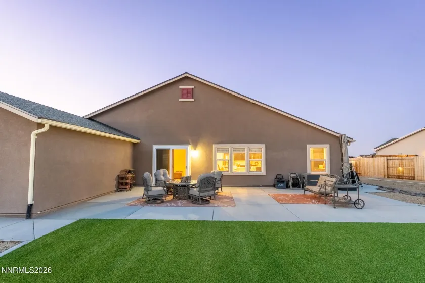 282 Littondale, Sparks, Nevada 89441, 4 Bedrooms Bedrooms, ,3 BathroomsBathrooms,Residential,Residential,Littondale,260002367