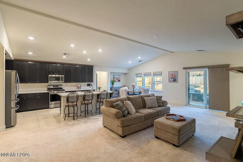 282 Littondale, Sparks, Nevada 89441, 4 Bedrooms Bedrooms, ,3 BathroomsBathrooms,Residential,Residential,Littondale,260002367