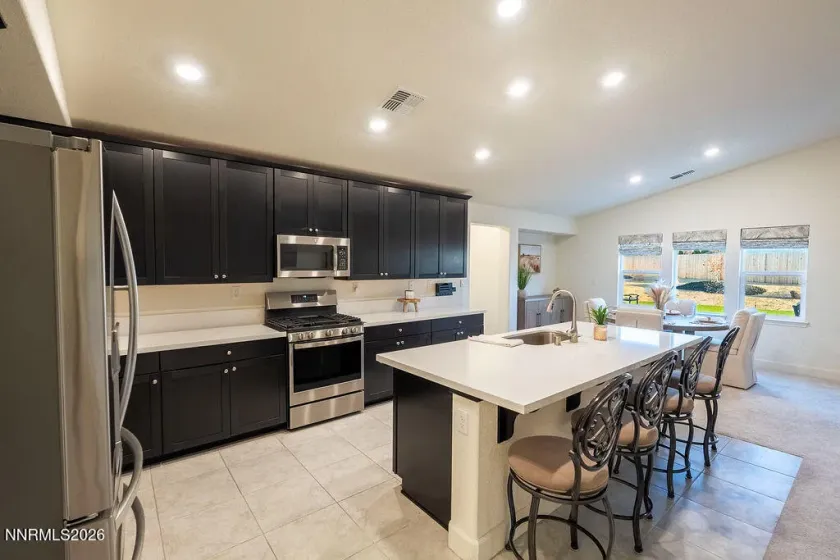 282 Littondale, Sparks, Nevada 89441, 4 Bedrooms Bedrooms, ,3 BathroomsBathrooms,Residential,Residential,Littondale,260002367