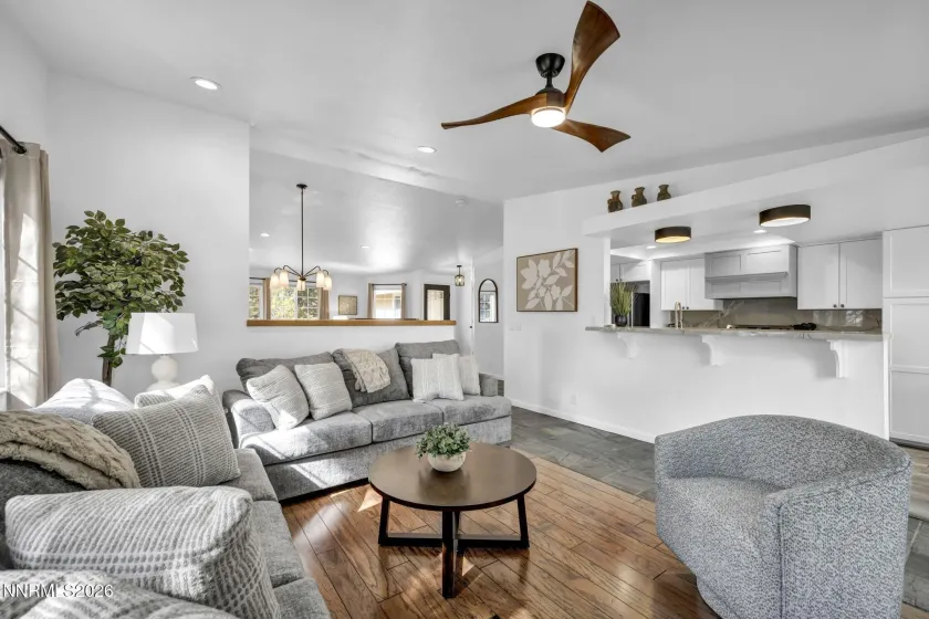 11680 Campo Rico, Sparks, Nevada 89441, 3 Bedrooms Bedrooms, ,2 BathroomsBathrooms,Residential Lease,Manufactured,Campo Rico,260002369