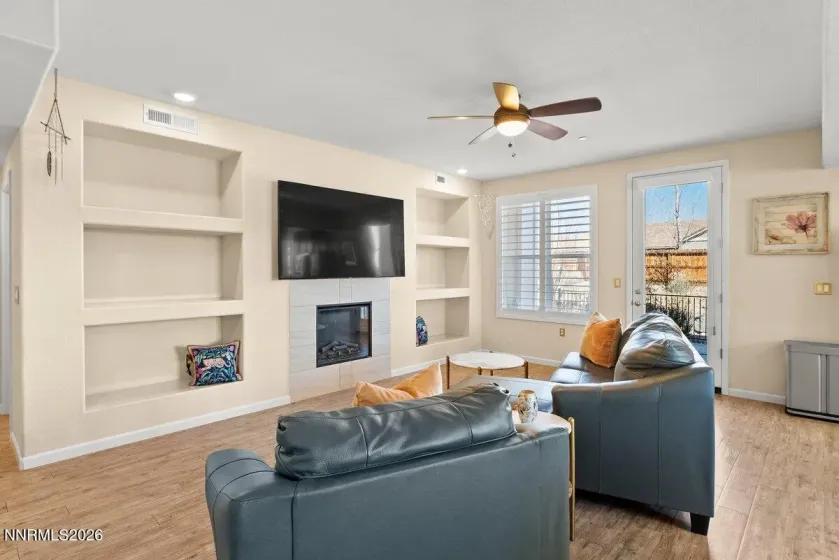 596 Costa Azul, Sparks, Nevada 89436, 2 Bedrooms Bedrooms, ,2 BathroomsBathrooms,Residential,Residential,Costa Azul,260002374