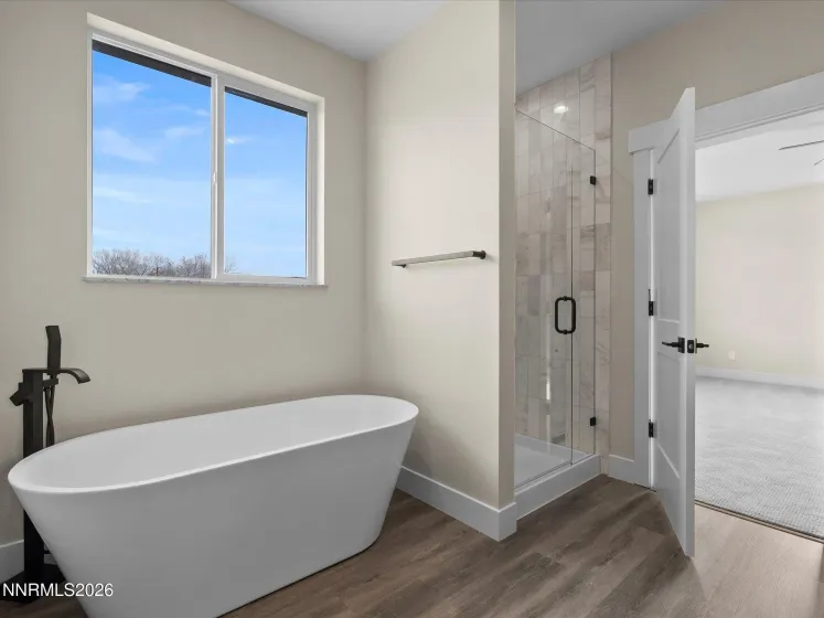 3592 Oakridge, Sparks, Nevada 89436, 4 Bedrooms Bedrooms, ,3 BathroomsBathrooms,Residential,Residential,Oakridge,260001088