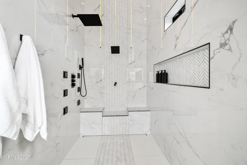 3041 Palmer Pointe, Reno, Nevada 89511, 4 Bedrooms Bedrooms, ,6 BathroomsBathrooms,Residential,Residential,Palmer Pointe,260002376