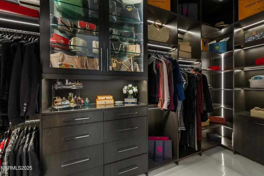 3041 Palmer Pointe, Reno, Nevada 89511, 4 Bedrooms Bedrooms, ,6 BathroomsBathrooms,Residential,Residential,Palmer Pointe,260002376