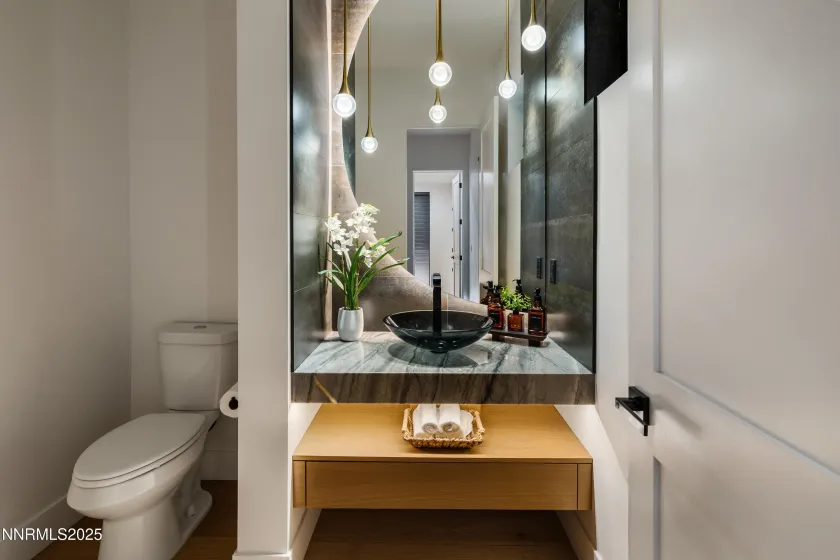 3041 Palmer Pointe, Reno, Nevada 89511, 4 Bedrooms Bedrooms, ,6 BathroomsBathrooms,Residential,Residential,Palmer Pointe,260002376