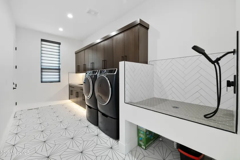 3041 Palmer Pointe, Reno, Nevada 89511, 4 Bedrooms Bedrooms, ,6 BathroomsBathrooms,Residential,Residential,Palmer Pointe,260002376