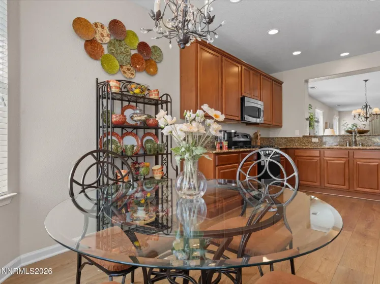 2488 Emblem, Sparks, Nevada 89436, 3 Bedrooms Bedrooms, ,2 BathroomsBathrooms,Residential,Residential,Emblem,260002378