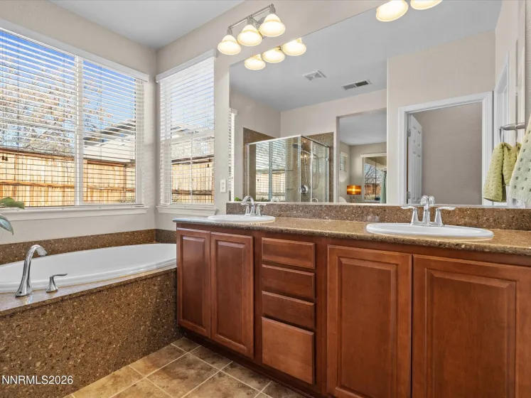 2488 Emblem, Sparks, Nevada 89436, 3 Bedrooms Bedrooms, ,2 BathroomsBathrooms,Residential,Residential,Emblem,260002378