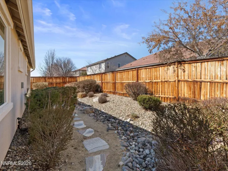 2488 Emblem, Sparks, Nevada 89436, 3 Bedrooms Bedrooms, ,2 BathroomsBathrooms,Residential,Residential,Emblem,260002378