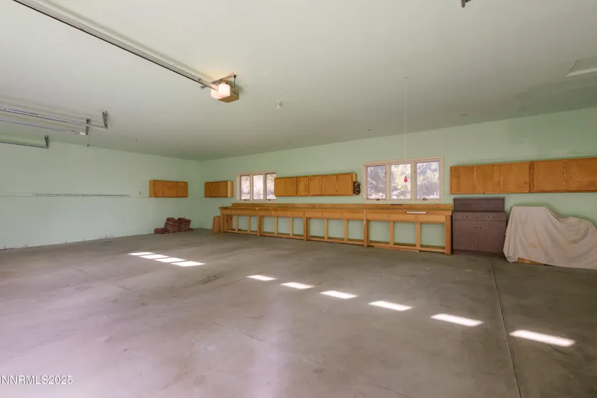 Oversized 3 Car Garage