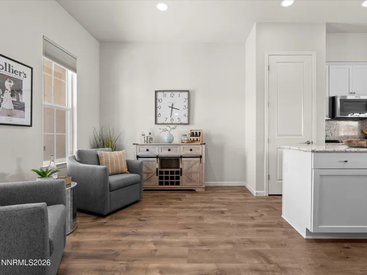 845 Larrimore, Reno, Nevada 89523, 3 Bedrooms Bedrooms, ,2 BathroomsBathrooms,Residential,Residential,Larrimore,260002385