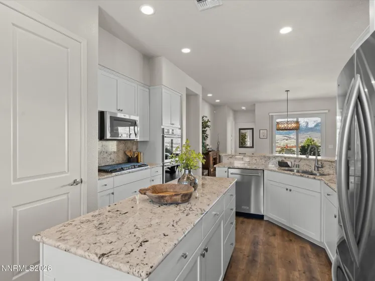 845 Larrimore, Reno, Nevada 89523, 3 Bedrooms Bedrooms, ,2 BathroomsBathrooms,Residential,Residential,Larrimore,260002385