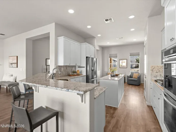 845 Larrimore, Reno, Nevada 89523, 3 Bedrooms Bedrooms, ,2 BathroomsBathrooms,Residential,Residential,Larrimore,260002385