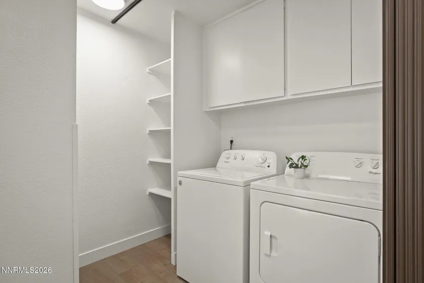 7293 Blue Falls, Reno, Nevada 89511, 3 Bedrooms Bedrooms, ,2 BathroomsBathrooms,Residential,Residential,Blue Falls,260002388