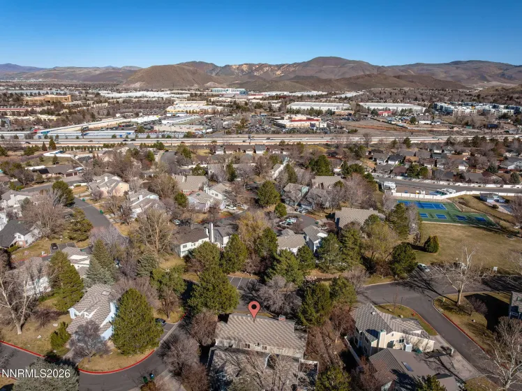 7293 Blue Falls, Reno, Nevada 89511, 3 Bedrooms Bedrooms, ,2 BathroomsBathrooms,Residential,Residential,Blue Falls,260002388