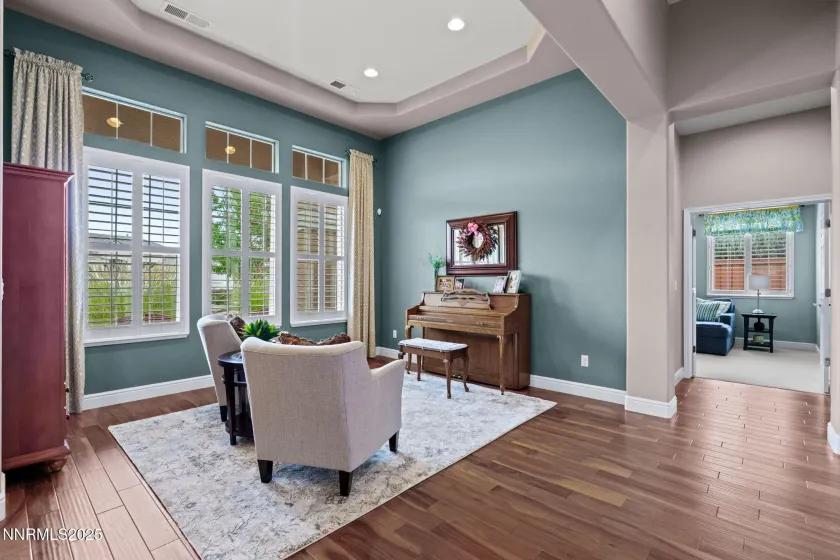 7424 Desert Plains, Sparks, Nevada 89436, 5 Bedrooms Bedrooms, ,3 BathroomsBathrooms,Residential,Residential,Desert Plains,260002387