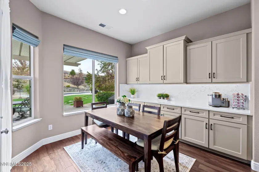 7424 Desert Plains, Sparks, Nevada 89436, 5 Bedrooms Bedrooms, ,3 BathroomsBathrooms,Residential,Residential,Desert Plains,260002387