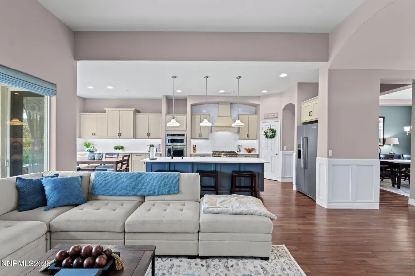 7424 Desert Plains, Sparks, Nevada 89436, 5 Bedrooms Bedrooms, ,3 BathroomsBathrooms,Residential,Residential,Desert Plains,260002387