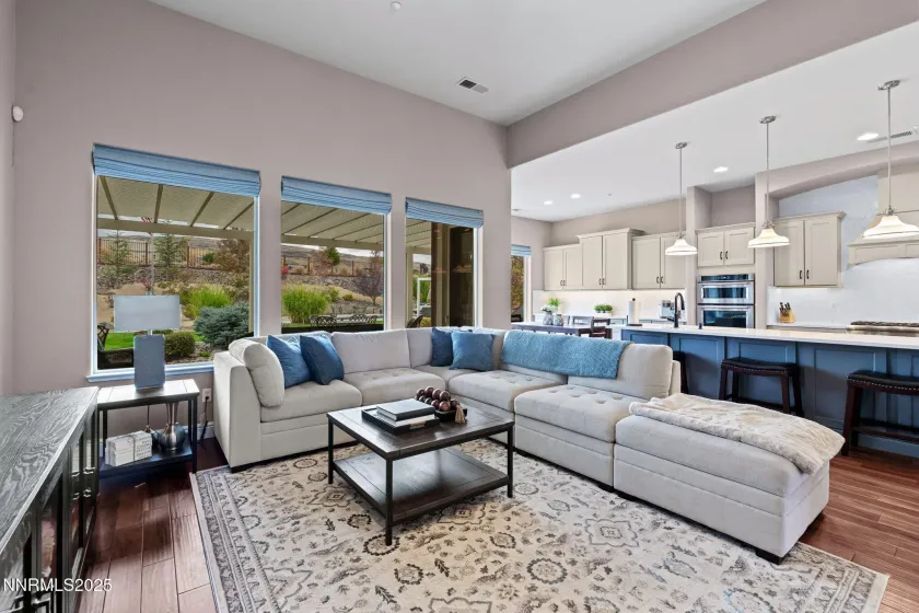 7424 Desert Plains, Sparks, Nevada 89436, 5 Bedrooms Bedrooms, ,3 BathroomsBathrooms,Residential,Residential,Desert Plains,260002387