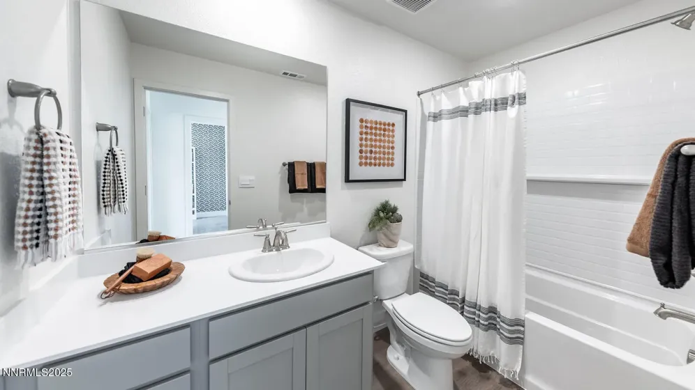 5857 Morgan Horse, Reno, Nevada 89523, 3 Bedrooms Bedrooms, ,3 BathroomsBathrooms,Residential,Residential,Morgan Horse,250058377